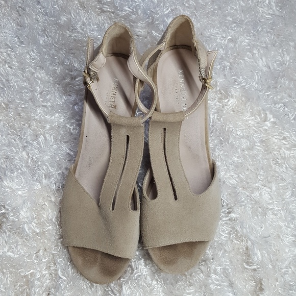 Kenneth Cole size 9 leather suede wedges - Picture 2 of 2